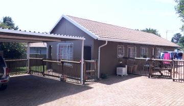 Family Home Albertsville